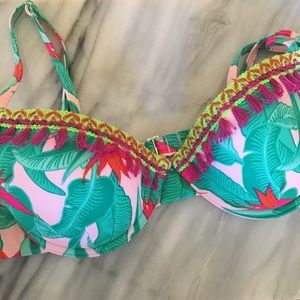 NWT tropical swimsuit